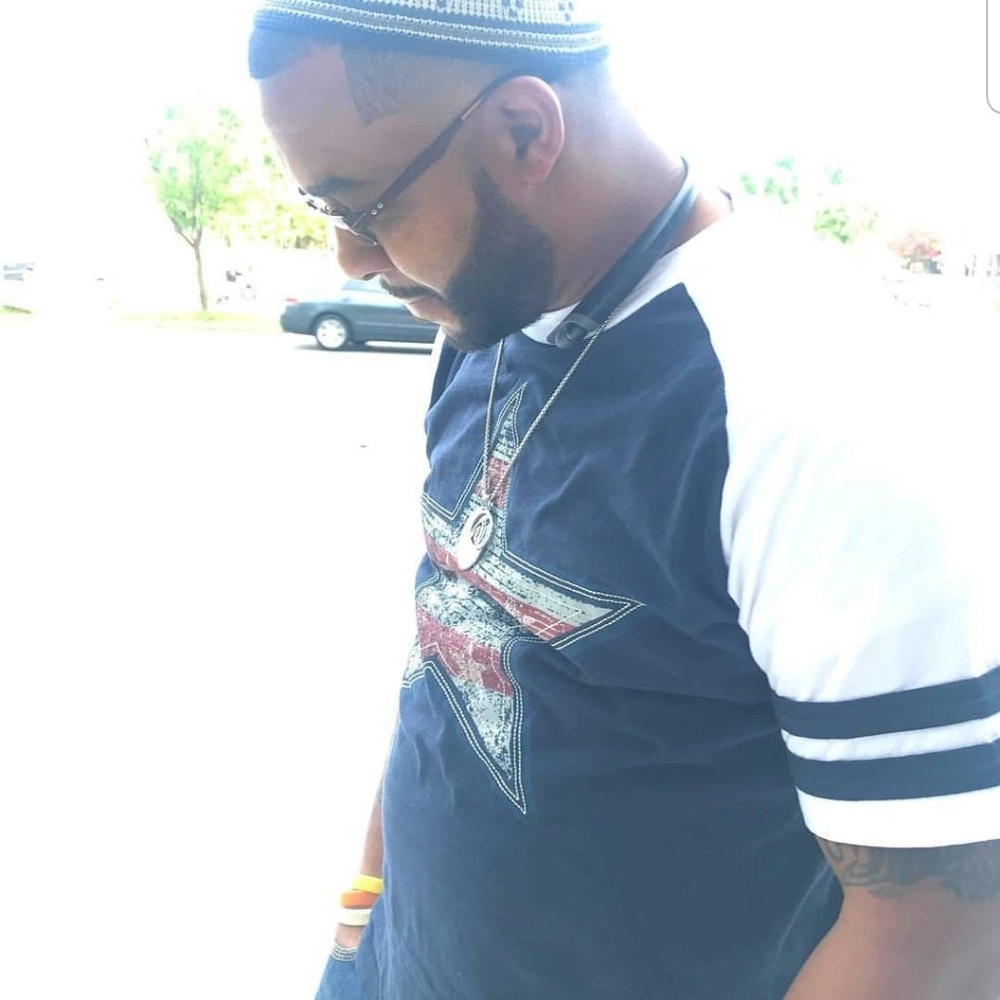 Meet your Posher, Damion